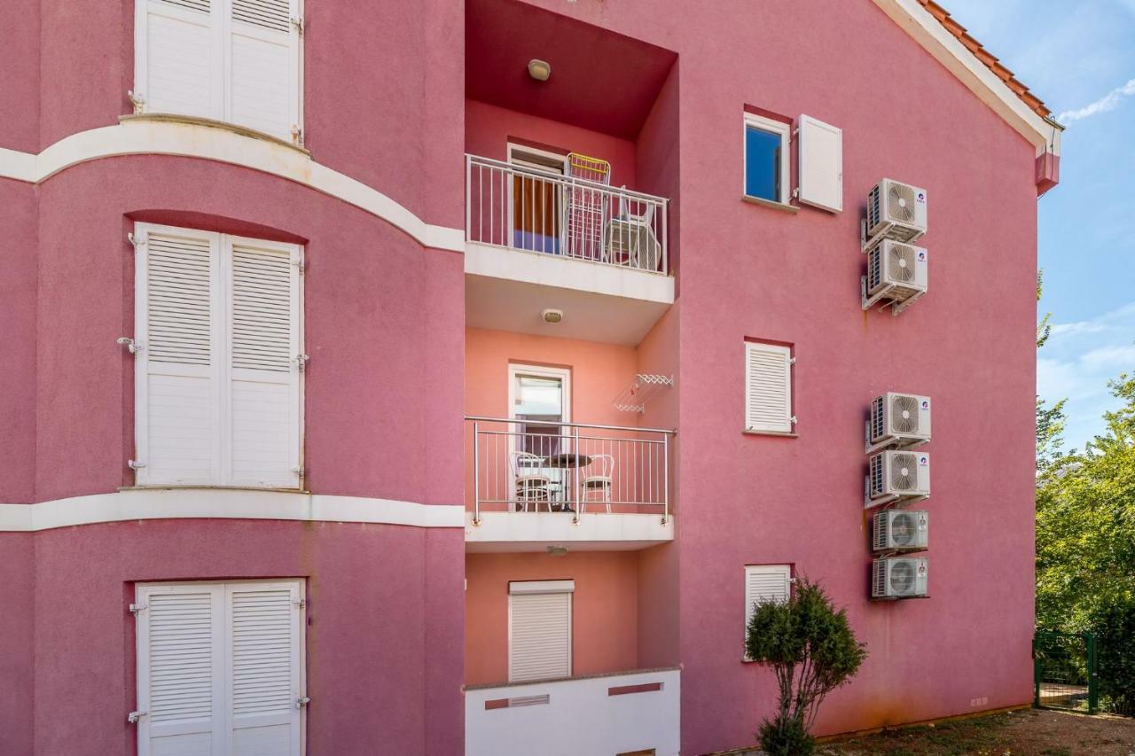 Apartments Tanja Baška Eksteriør bilde
