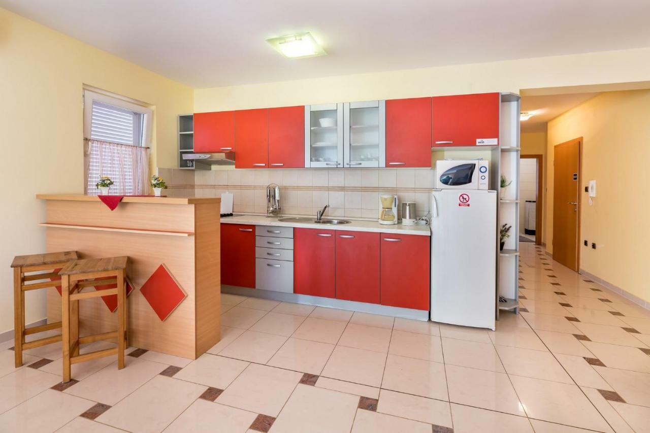 Apartments Tanja Baška Eksteriør bilde