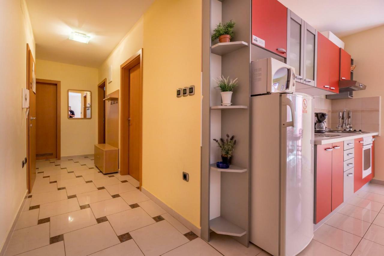 Apartments Tanja Baška Eksteriør bilde