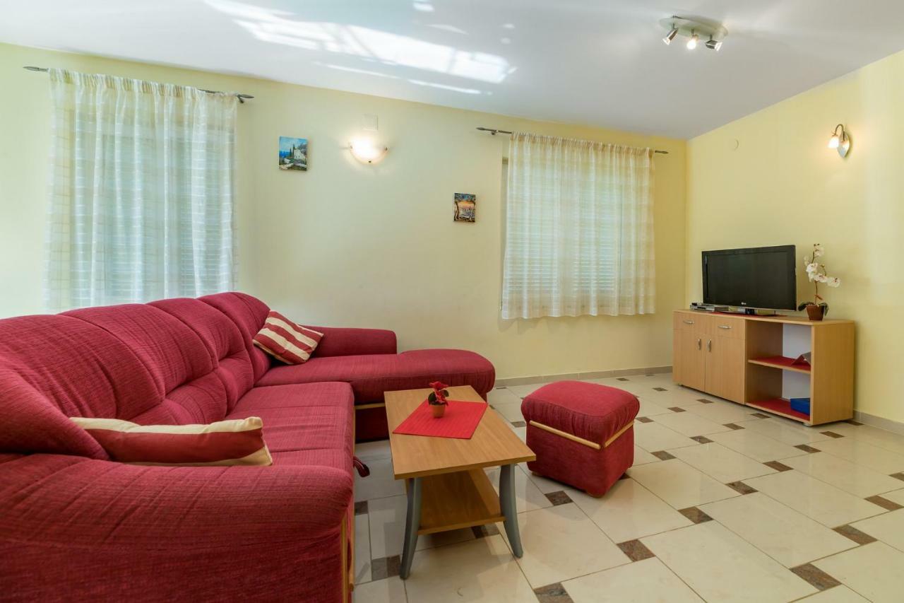 Apartments Tanja Baška Eksteriør bilde