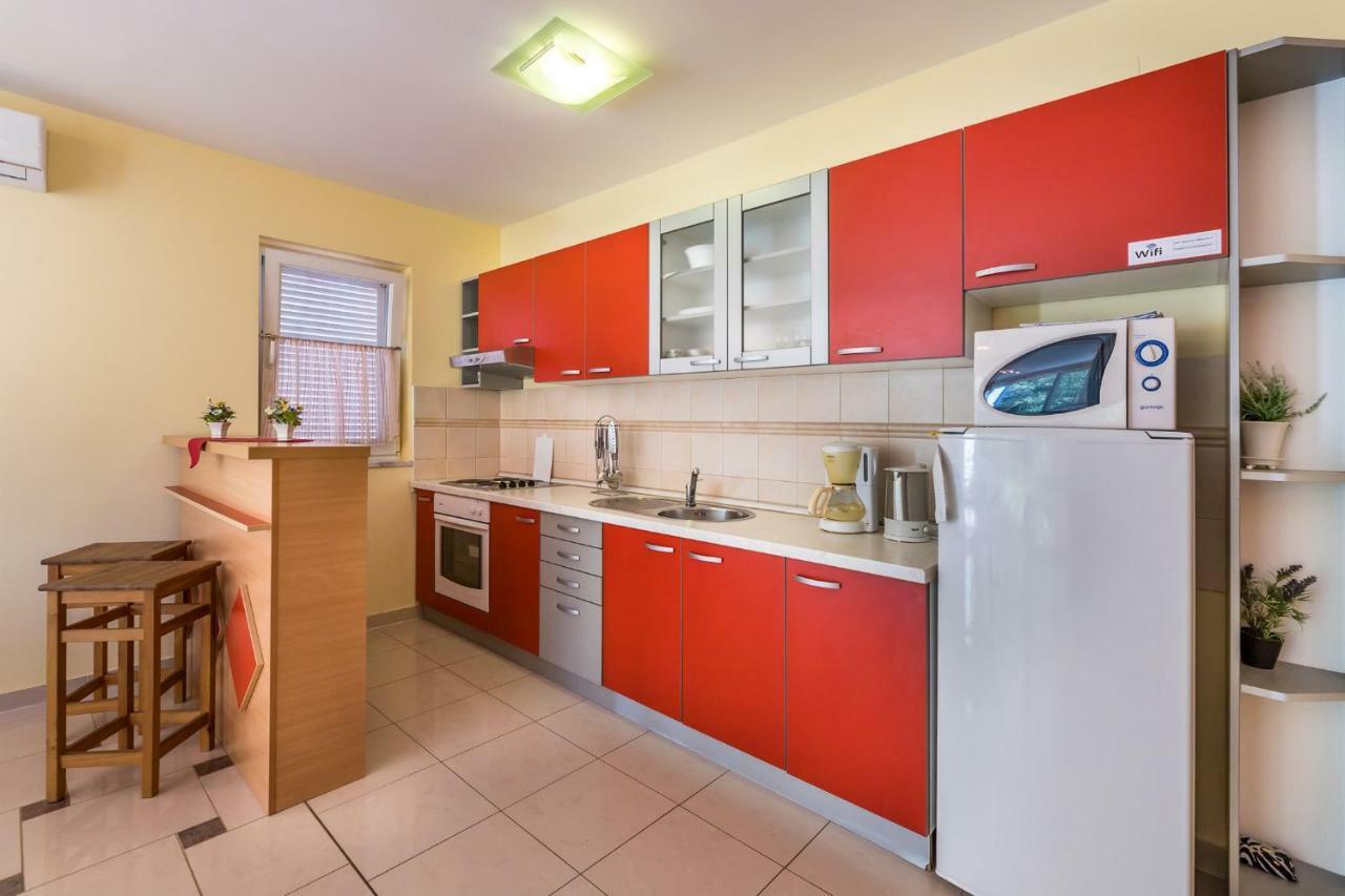 Apartments Tanja Baška Eksteriør bilde
